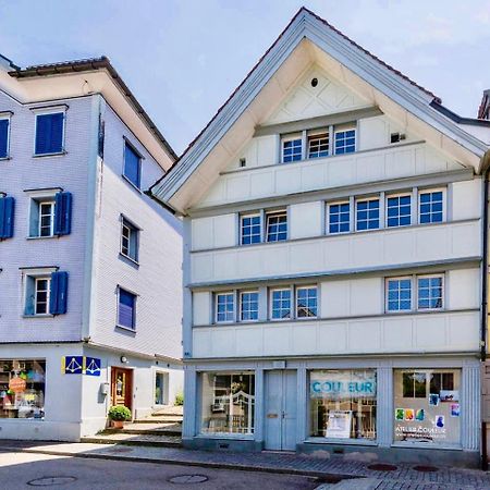 Farbige Wohnung Zentral Herisau Exterior foto